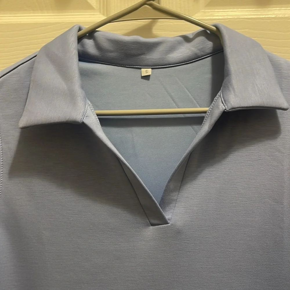 Blue Sleeveless Sweatsuit - Picture 2 of 14